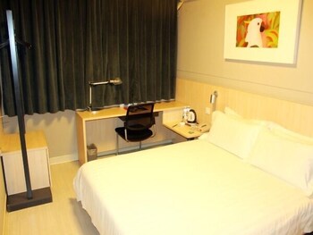 jinjiang inn benxi coach statio