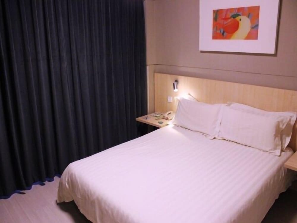 jinjiang inn benxi coach statio