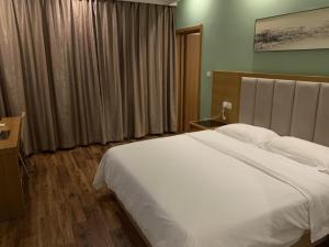 greentree inn suzhou gongyeyuan district shengpu town xinsheng road ex