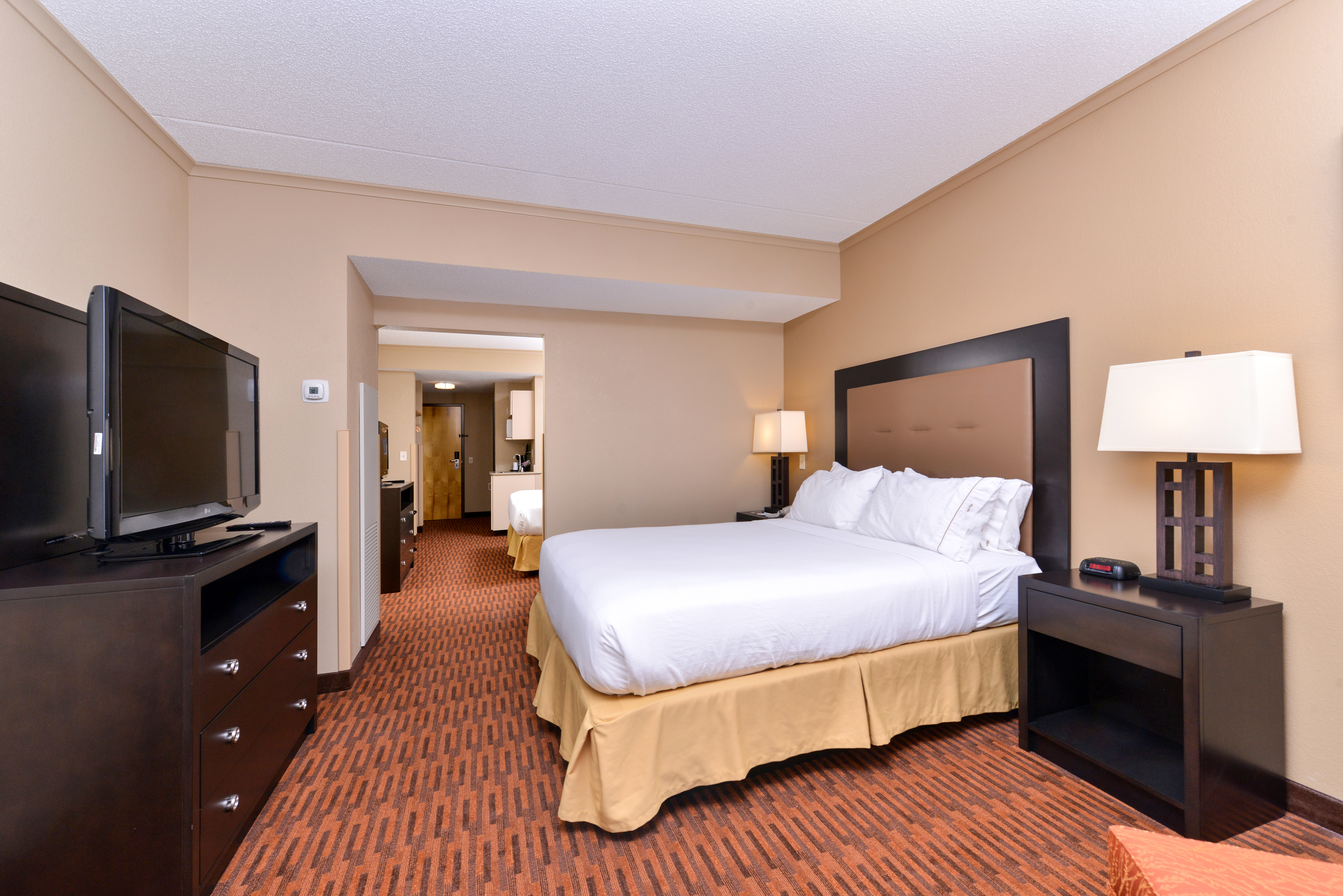 holiday inn express breezewood by ihg