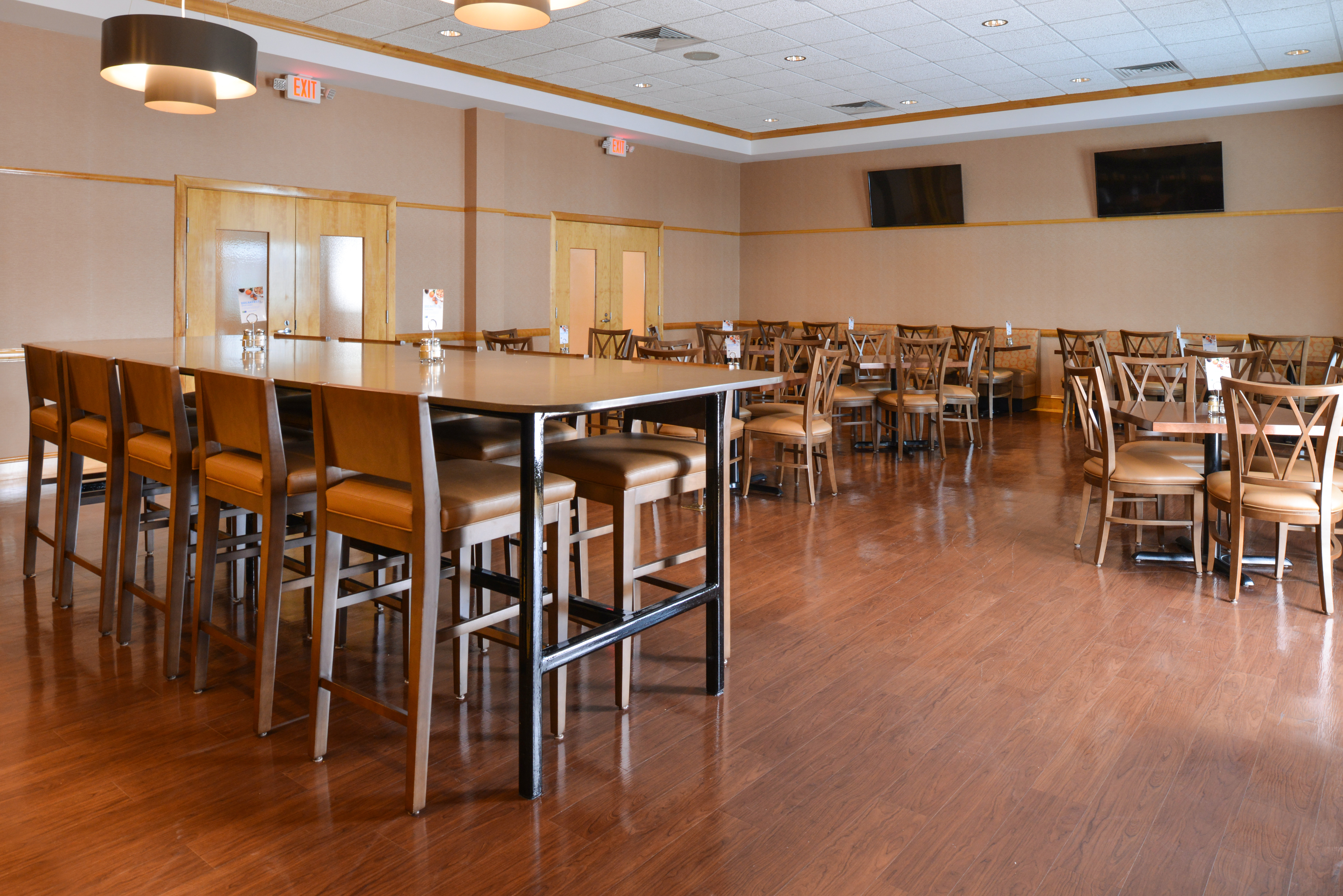 holiday inn express breezewood by ihg