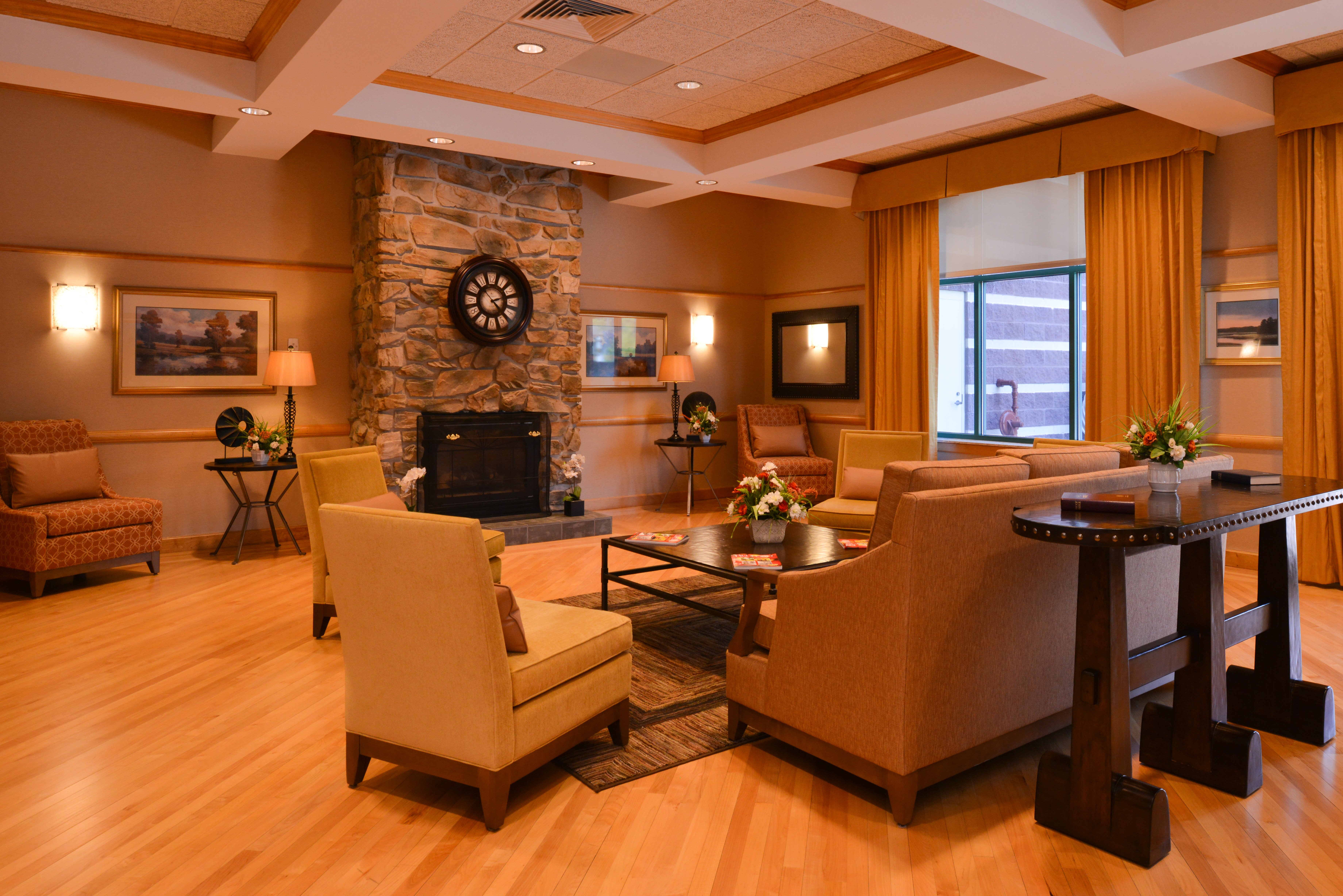 holiday inn express breezewood by ihg
