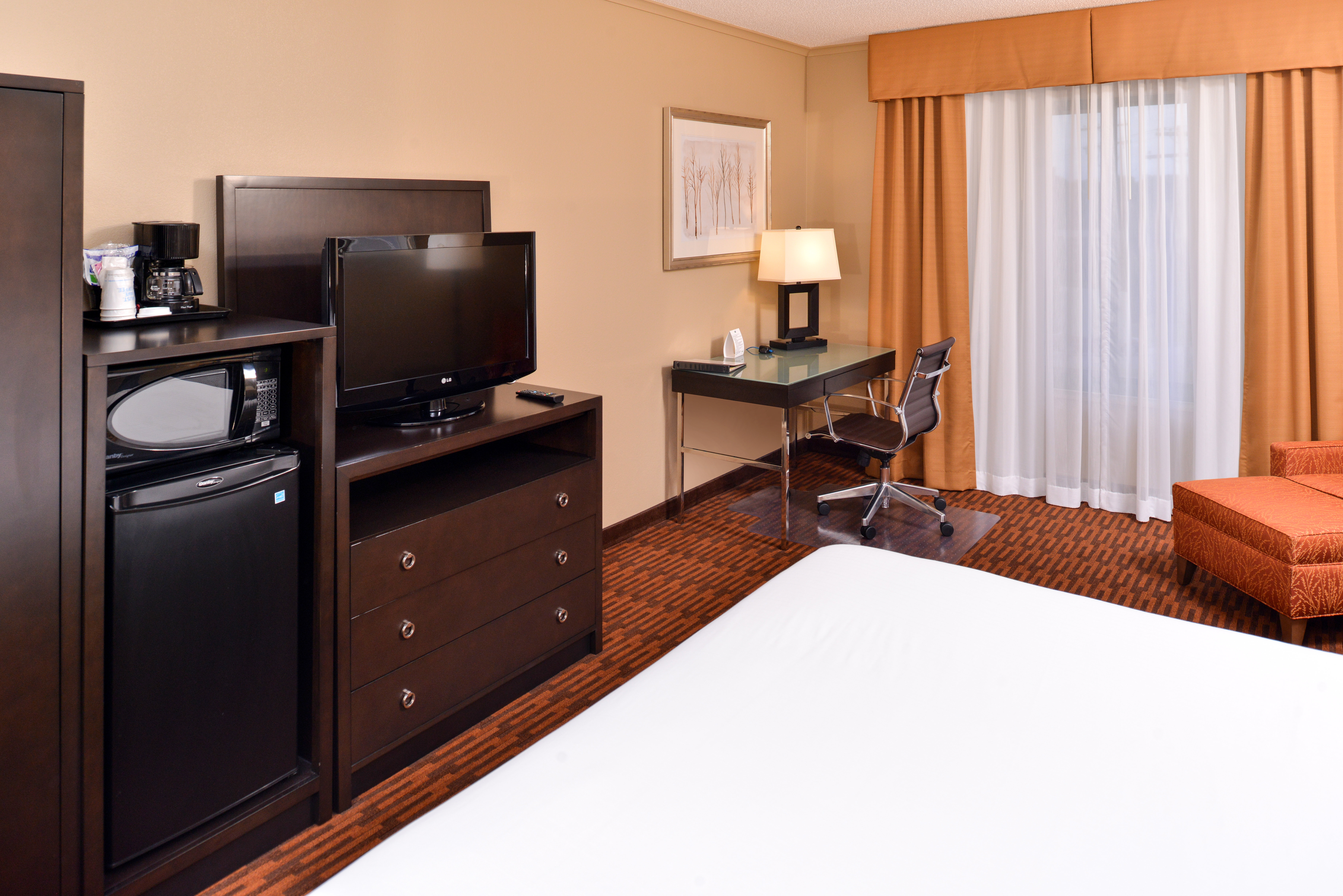 holiday inn express breezewood by ihg