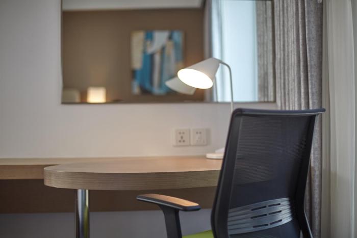 holiday inn express hangzhou gongshu by ihg