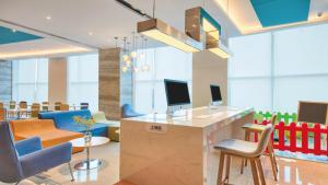 holiday inn express hangzhou gongshu by ihg