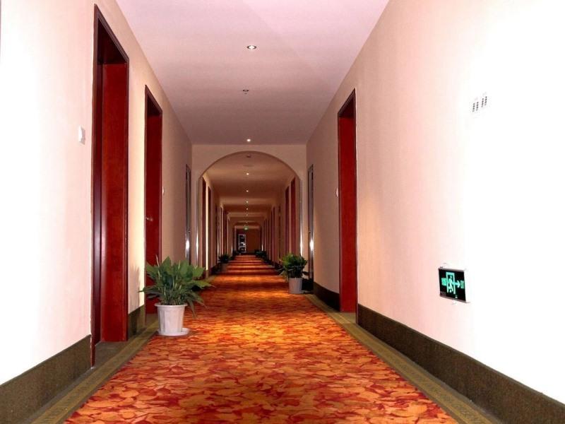 Greentree Inn Nantong Qidong Bus Station Express Hotel,Qidong>>Nantong,3 star