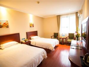 greentree inn waigaoqiao free trade express