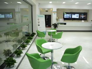 vatica tianjin jinghai bus station home world plaza hotel