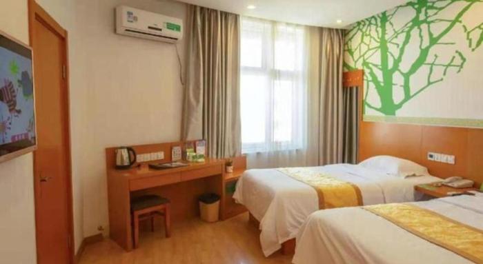 vatica tianjin jinghai bus station home world plaza hotel