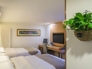 greentree inn beijing houhai express hotel