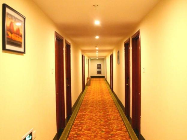 greentree inn tianjin jinnan shuanglin metro station express hotel