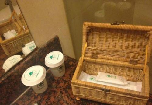 greentree inn tianjin jinnan shuanglin metro station express hotel