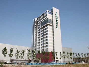 Greentree Inn Tianjin Jinnan Shuanglin Metro Station Express Hotel,Tianjin>>Hexi,3 star