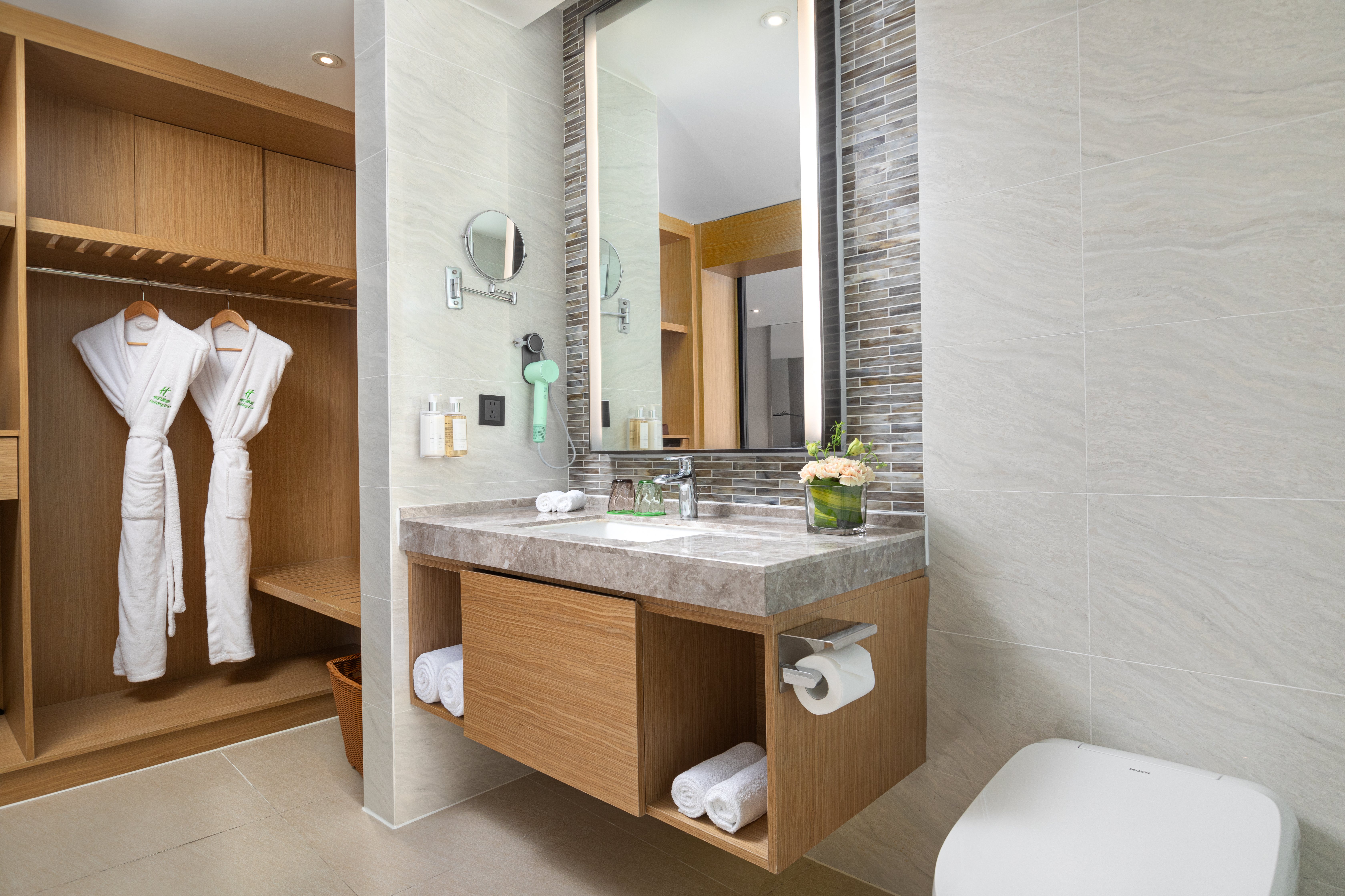holiday inn hangzhou gongshu by ihg