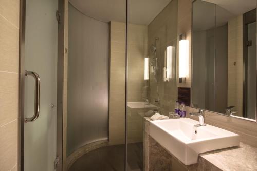 holiday inn express suzhou new district by ihg