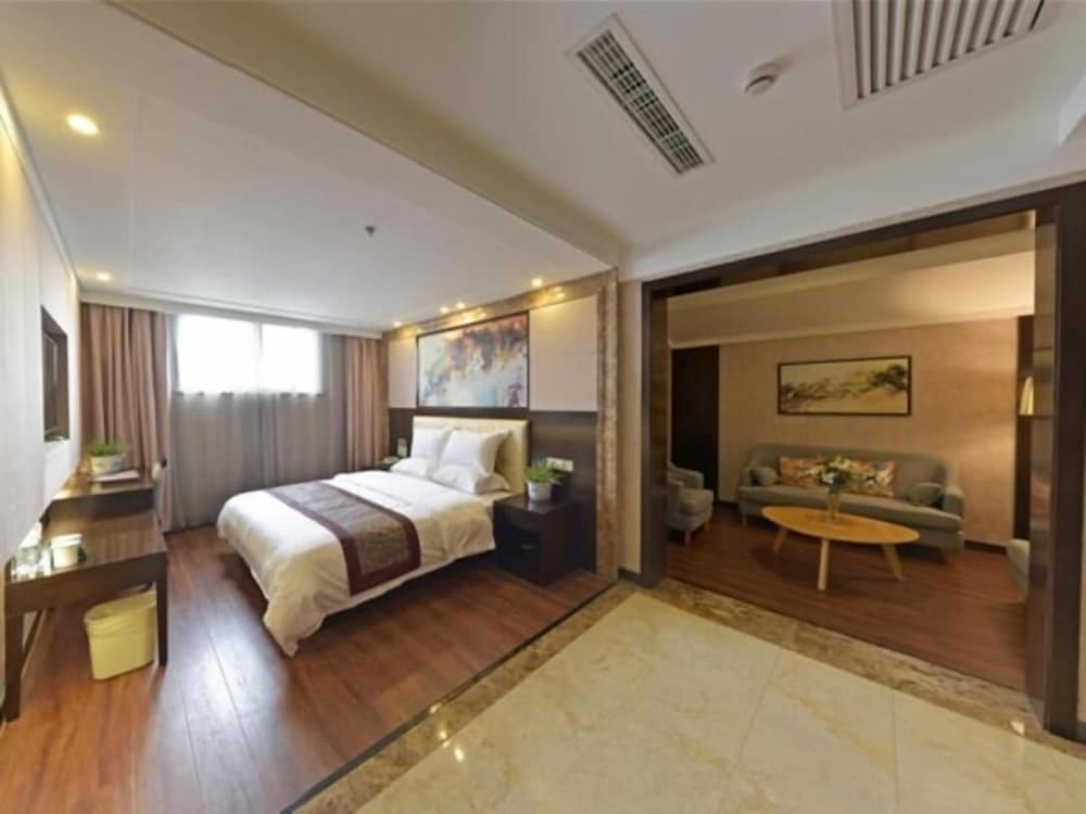greentree inn changzhou dinosaur park global harbor express hotel