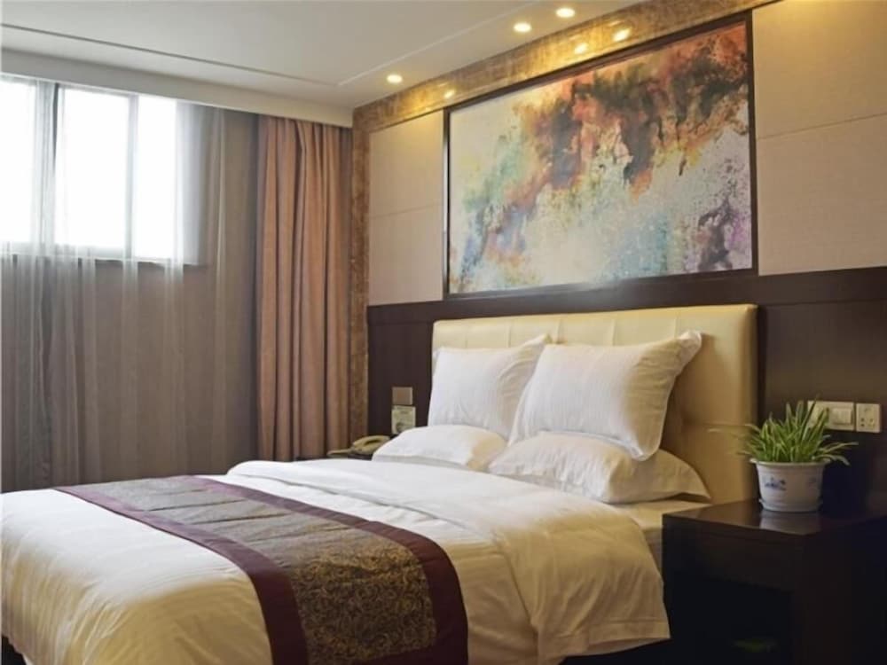 greentree inn changzhou dinosaur park global harbor express hotel