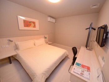 jinjiang inn harbin central street xinyang road