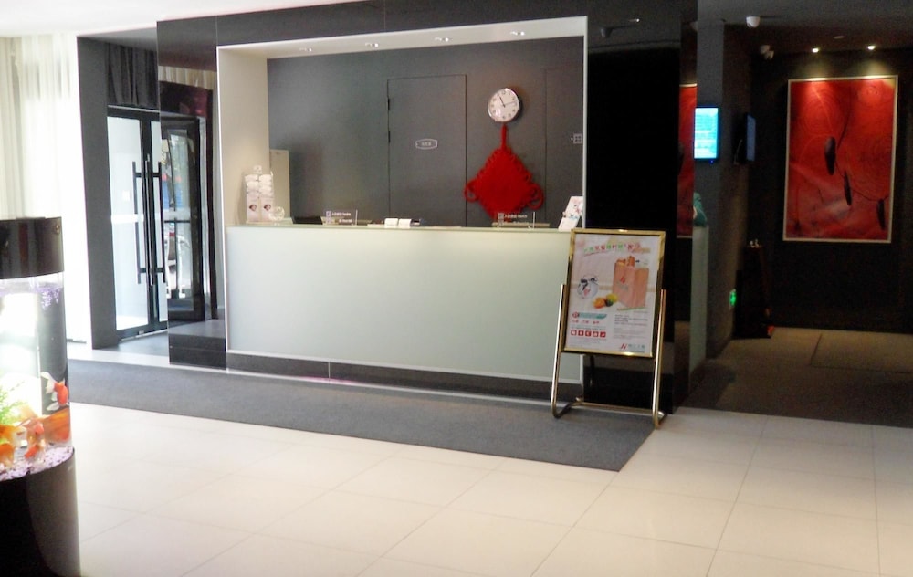 jinjiang inn yanji guanghua road