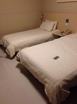 jinjiang inn yanji guanghua road