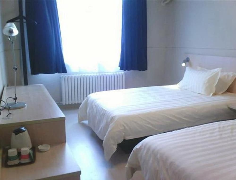 jinjiang inn yanji guanghua road