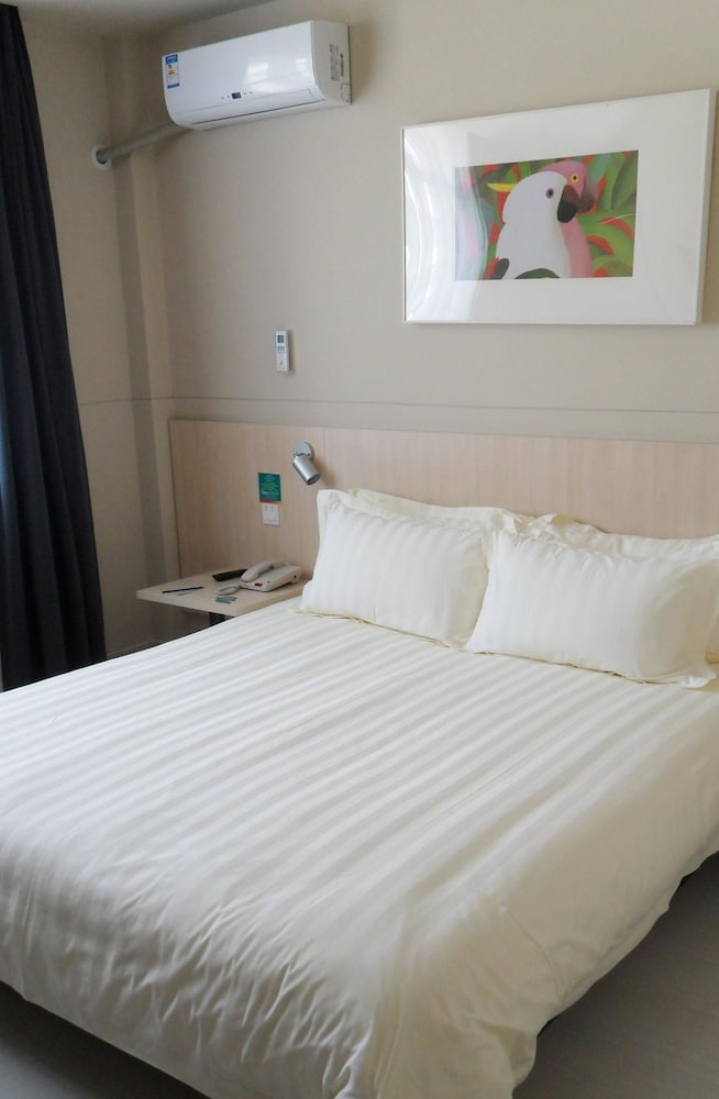 jinjiang inn yanji guanghua road