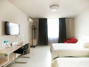 jinjiang inn baoqou salaqi railway station