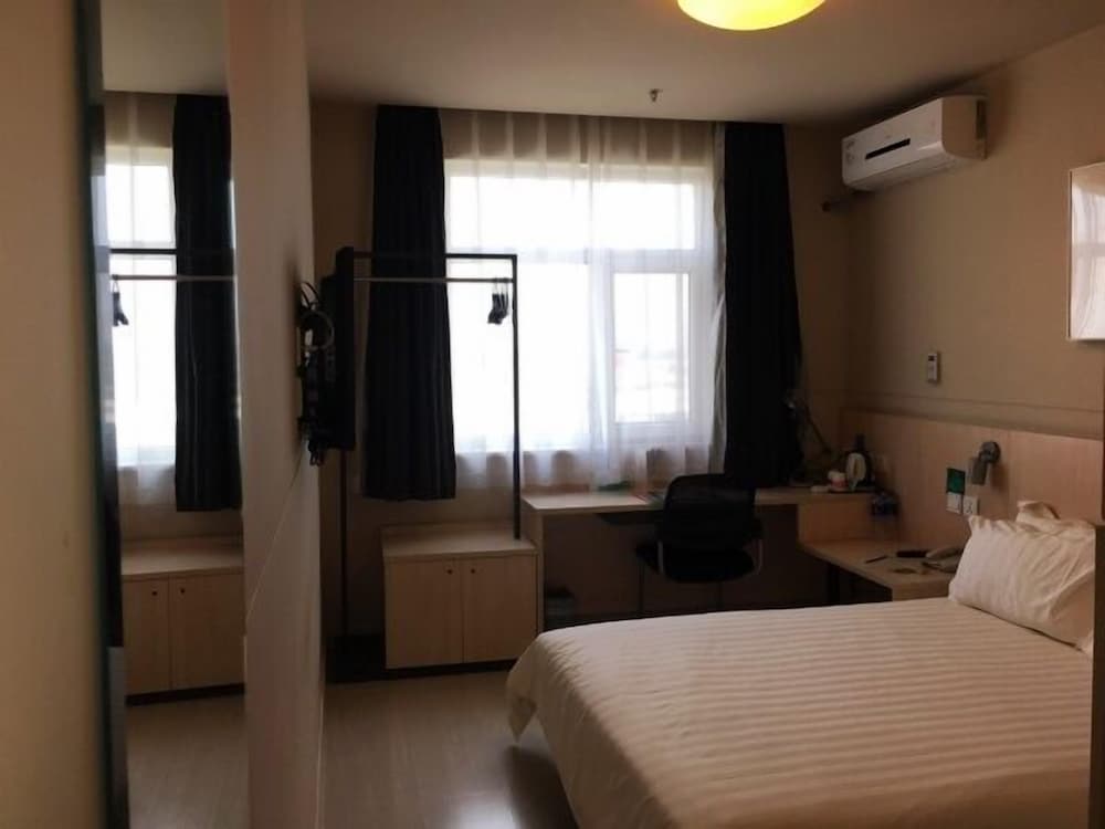 jinjiang inn langfang high speed train station yinhe road s