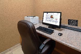 hampton inn and suites bremerton