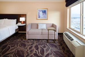 hampton inn and suites bremerton