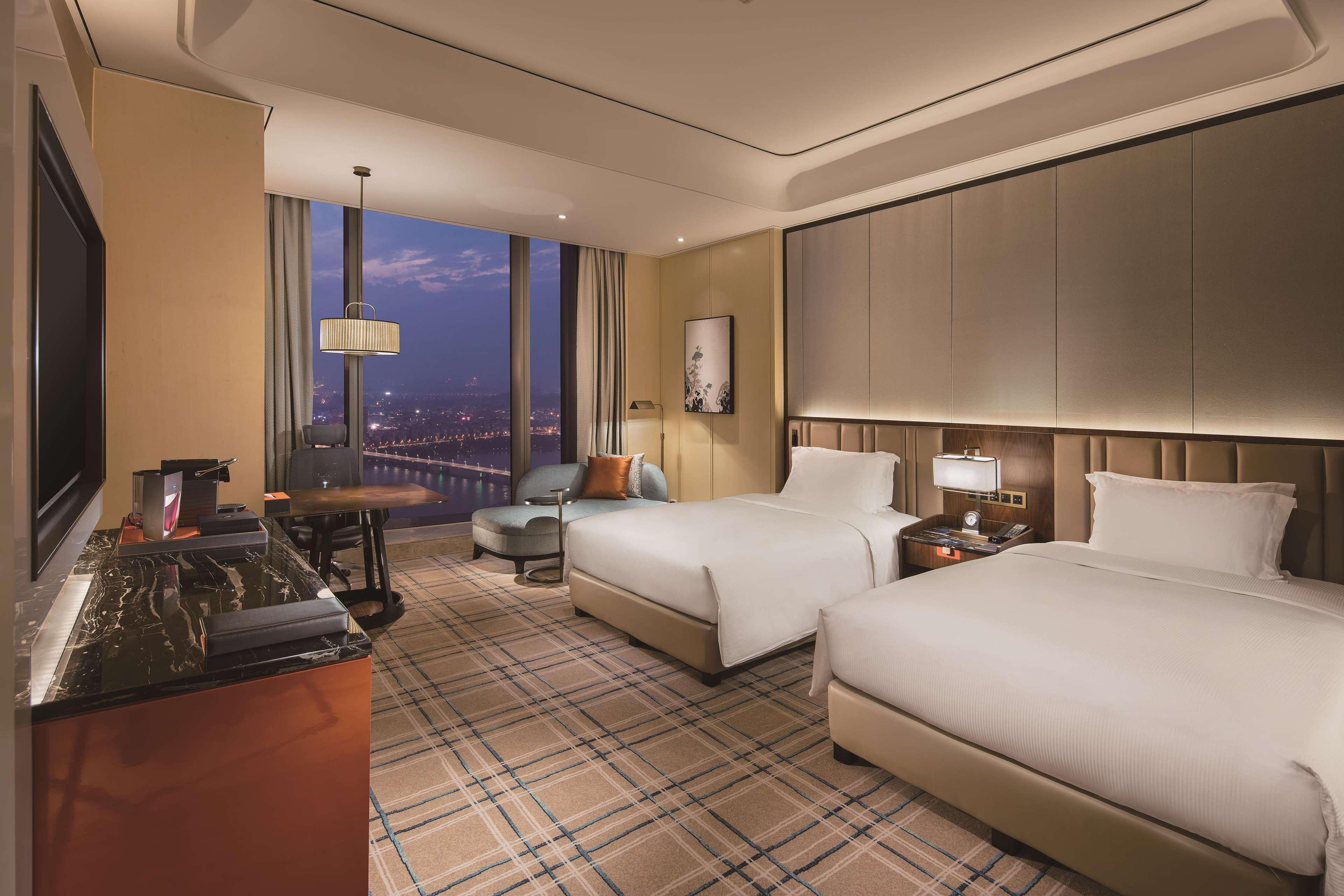 hilton fuzhou
