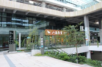 yue jia apartment shenzhen bay branch