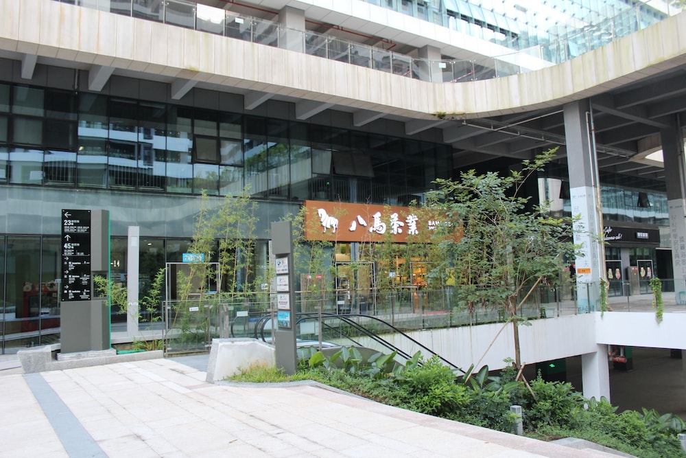 yue jia apartment shenzhen bay branch