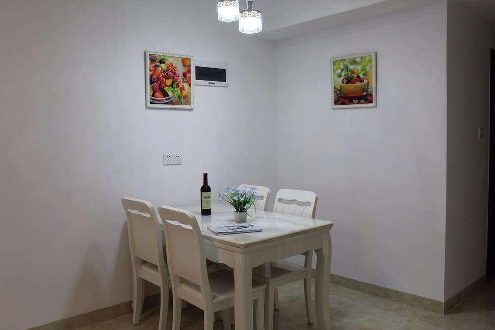yue jia apartment shenzhen bay branch