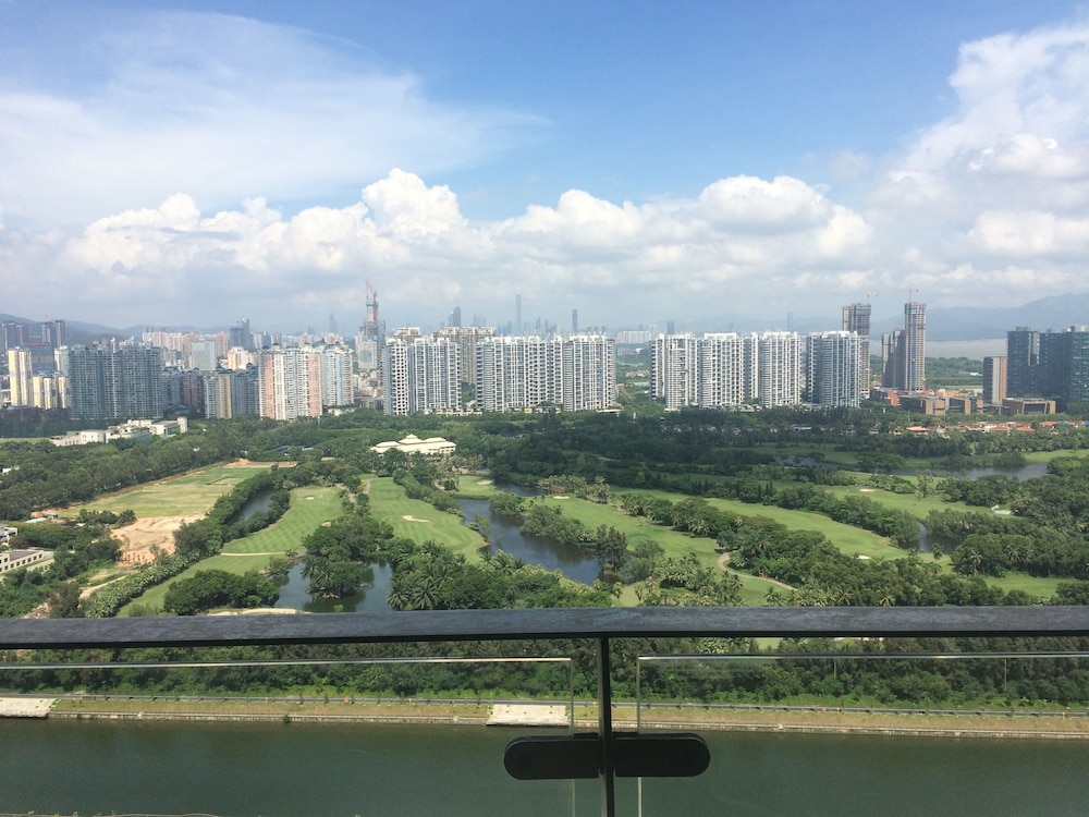 yue jia apartment shenzhen bay branch