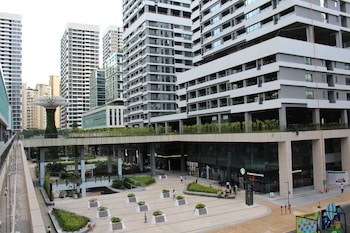 yue jia apartment shenzhen bay branch