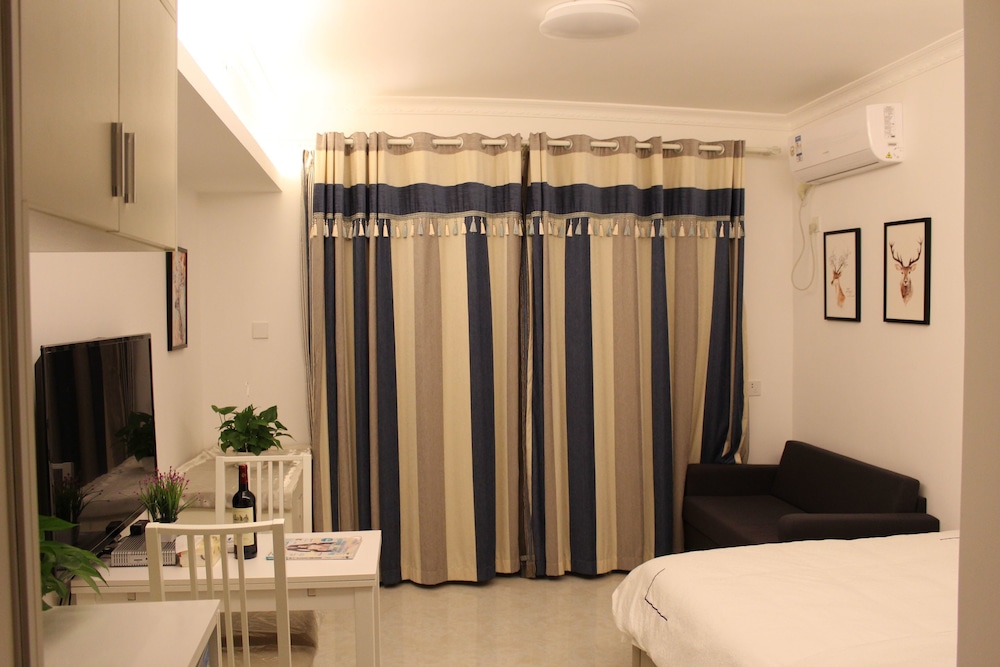 yue jia apartment shenzhen bay branch