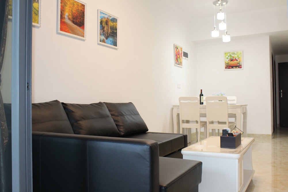 yue jia apartment shenzhen bay branch