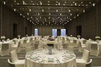 The Sukhothai Shanghai,Shanghai>>Jing'an,5 star