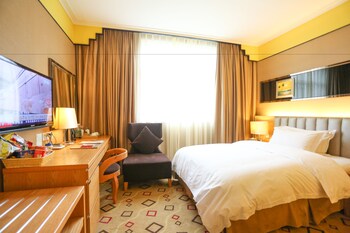 vilu reef international hotel