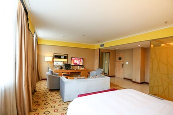 vilu reef international hotel