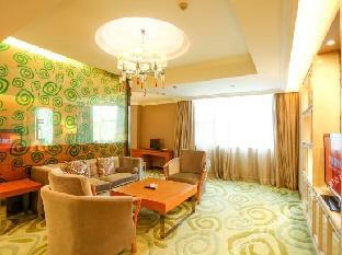 vilu reef international hotel