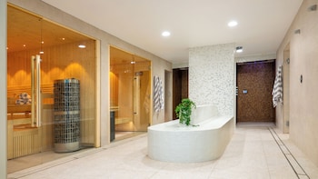 st moritz hotel