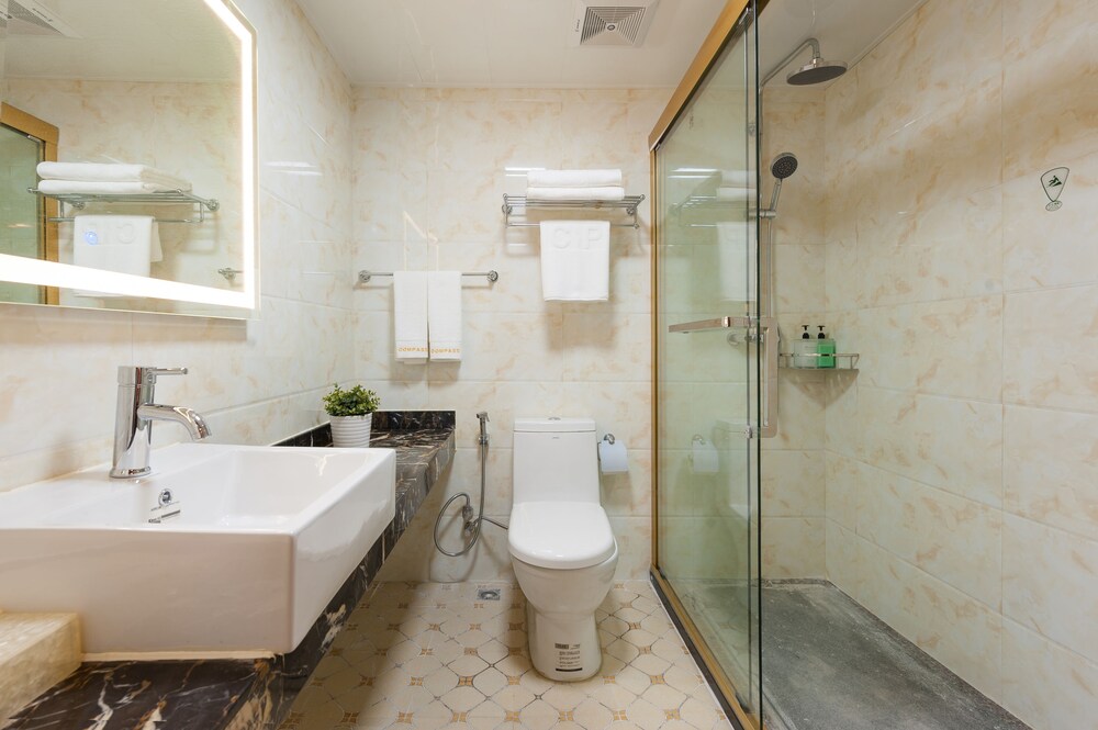 guangzhou compass hotel