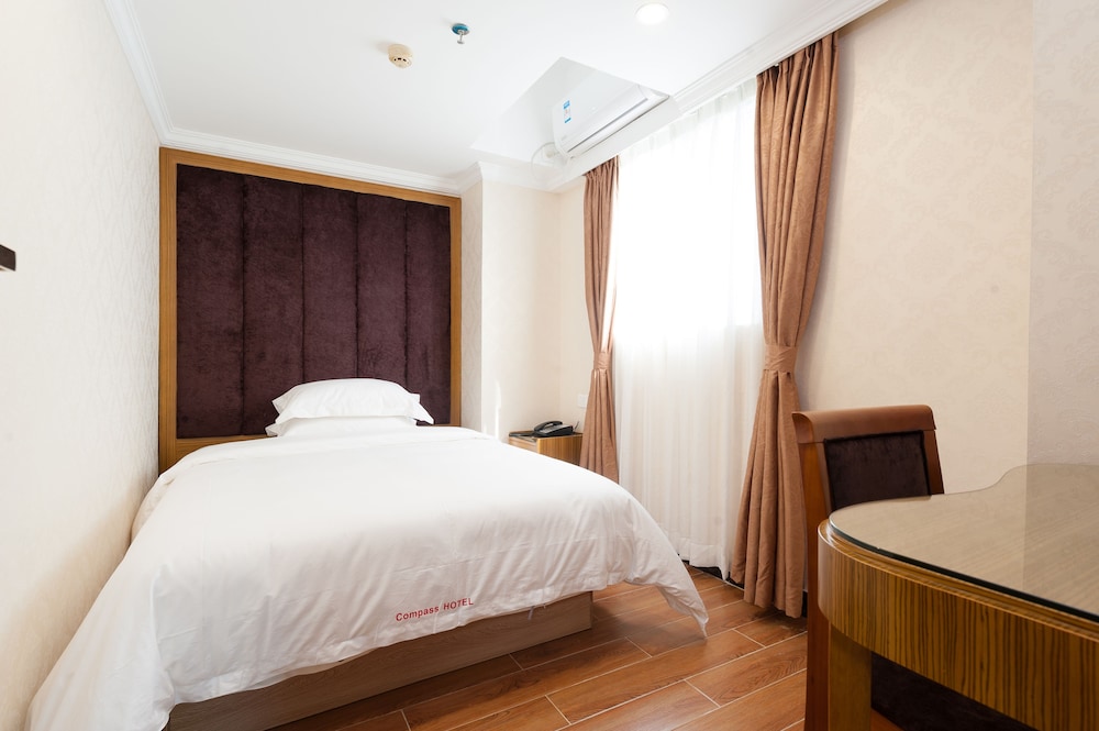 guangzhou compass hotel