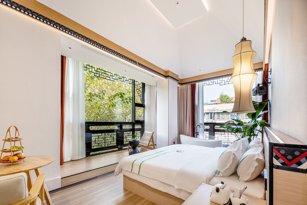 xishu garden inn