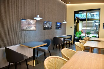 Xishu Garden Inn,Qingyang>>Chengdu,3 star