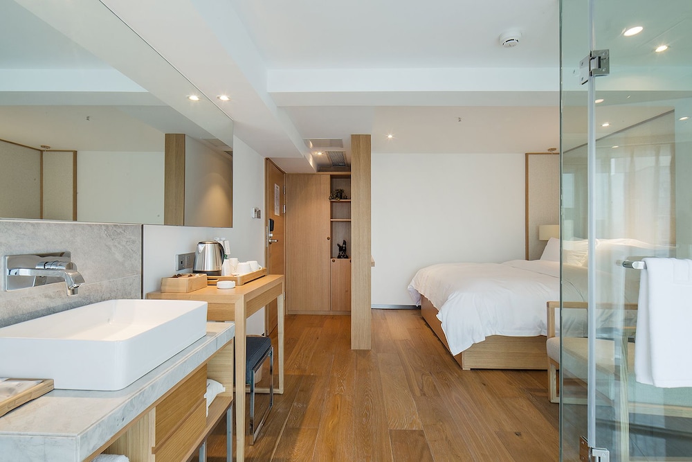 chongqing white cloud boutique hotel
