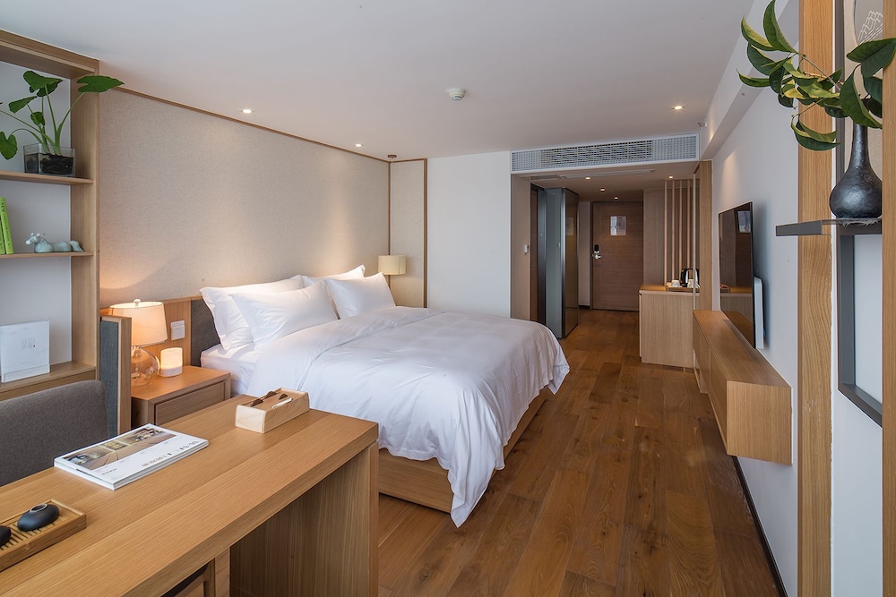 chongqing white cloud boutique hotel