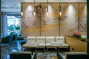 yiwu baide theme hotel